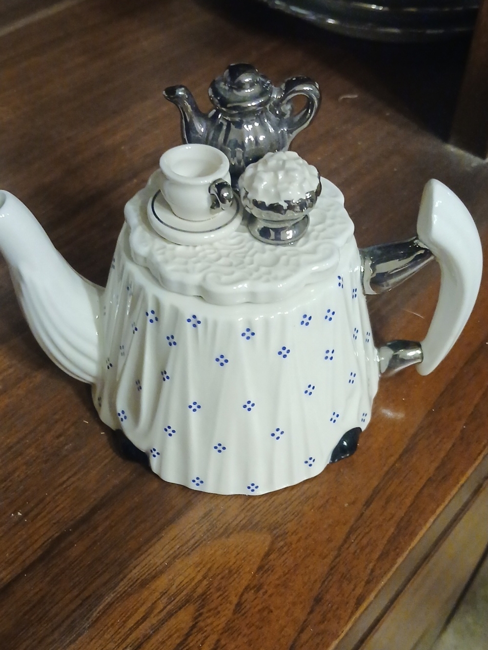White Ceramic Teapot with Blue Dot Pattern and Silver Accents